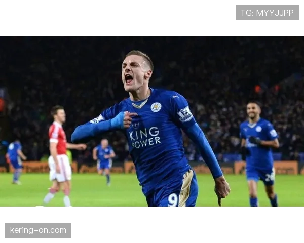 历史回顾：十年前的今天，莱斯特城奇迹般登顶英超。