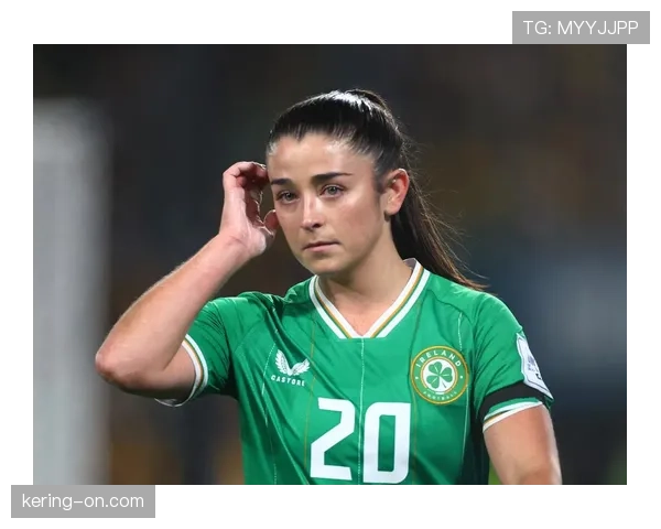 赛场花絮：爱尔兰粉丝团远征拉斯维加斯，用歌声淹没对手粉丝的助威声